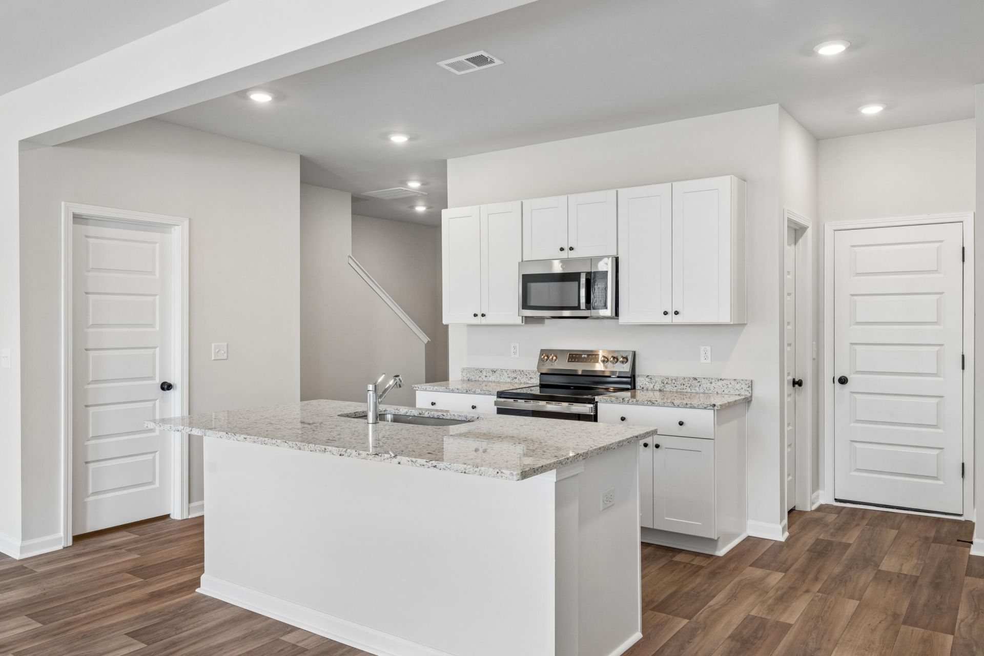 166 Green Thistle Way Photo 3