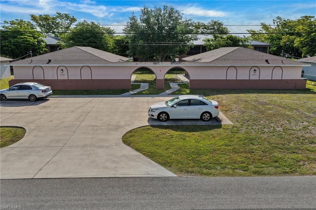 4307 SW Santa Barbara Pl, Unit 1, Cape Coral, FL 33914 Photo