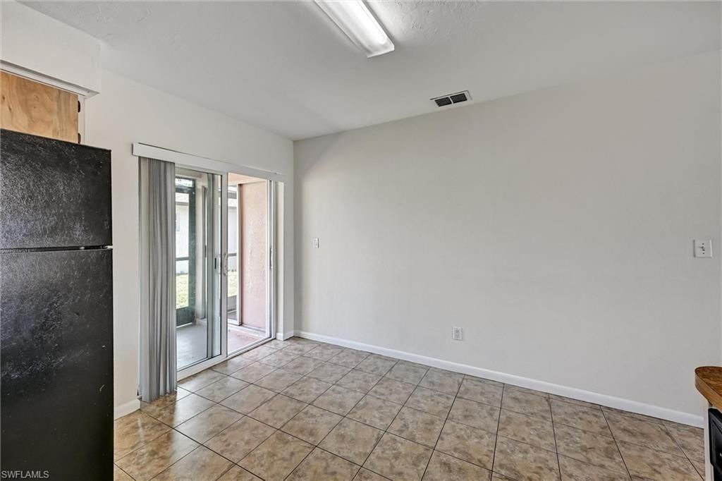 4307 SW Santa Barbara Pl, Unit 1, Cape Coral, FL 33914 Photo