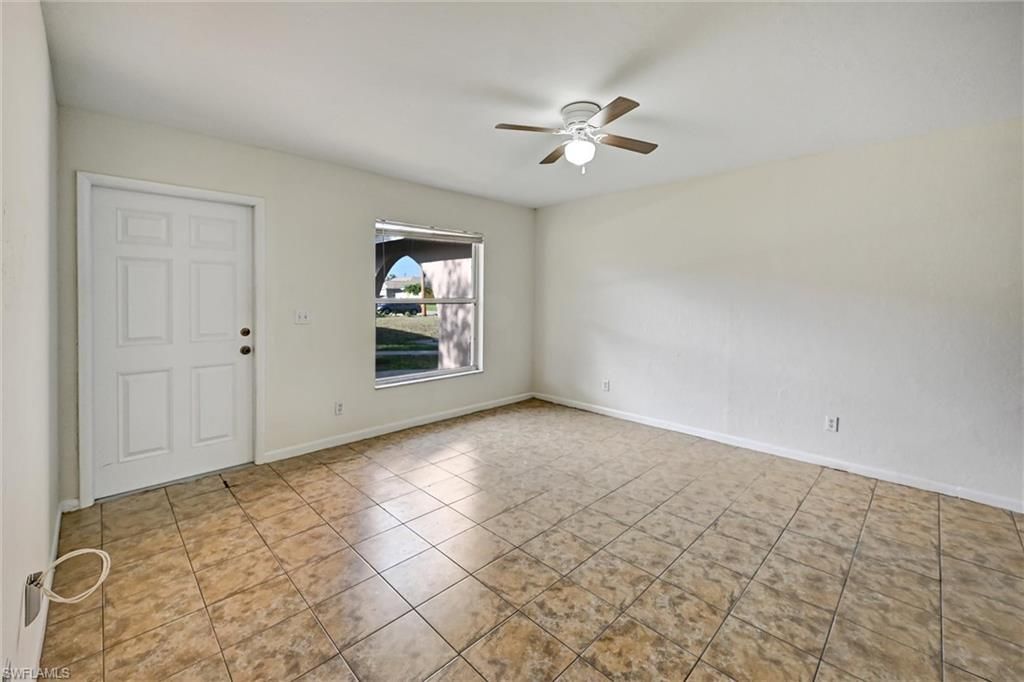 4307 SW Santa Barbara Pl, Unit 1, Cape Coral, FL 33914 Photo