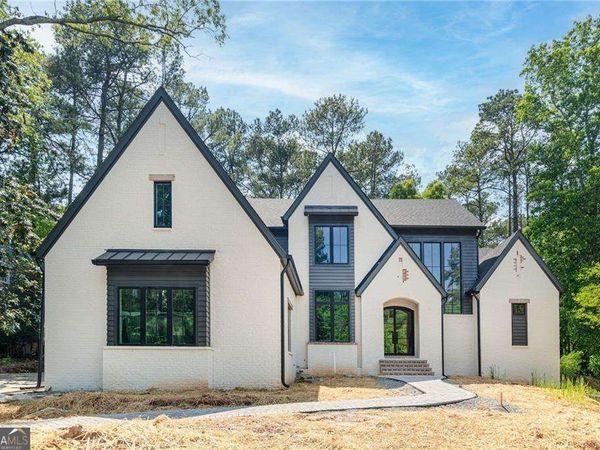 720 Edgewater Trail, Atlanta, GA 30328