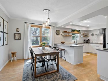 1584 Lancaster Lane , Eagan, MN 55122