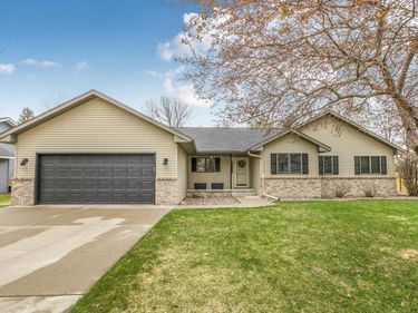 1408 7th Avenue N, Sartell, MN 56377