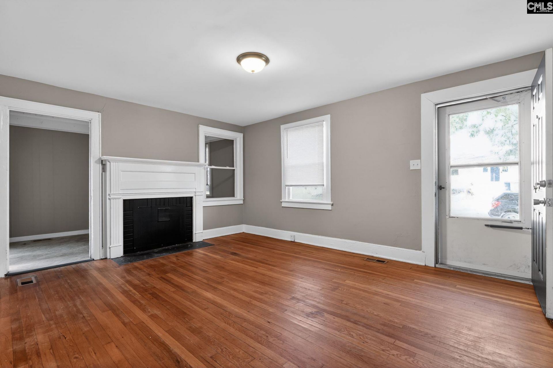 762 N Liberty Lane  Photo 11