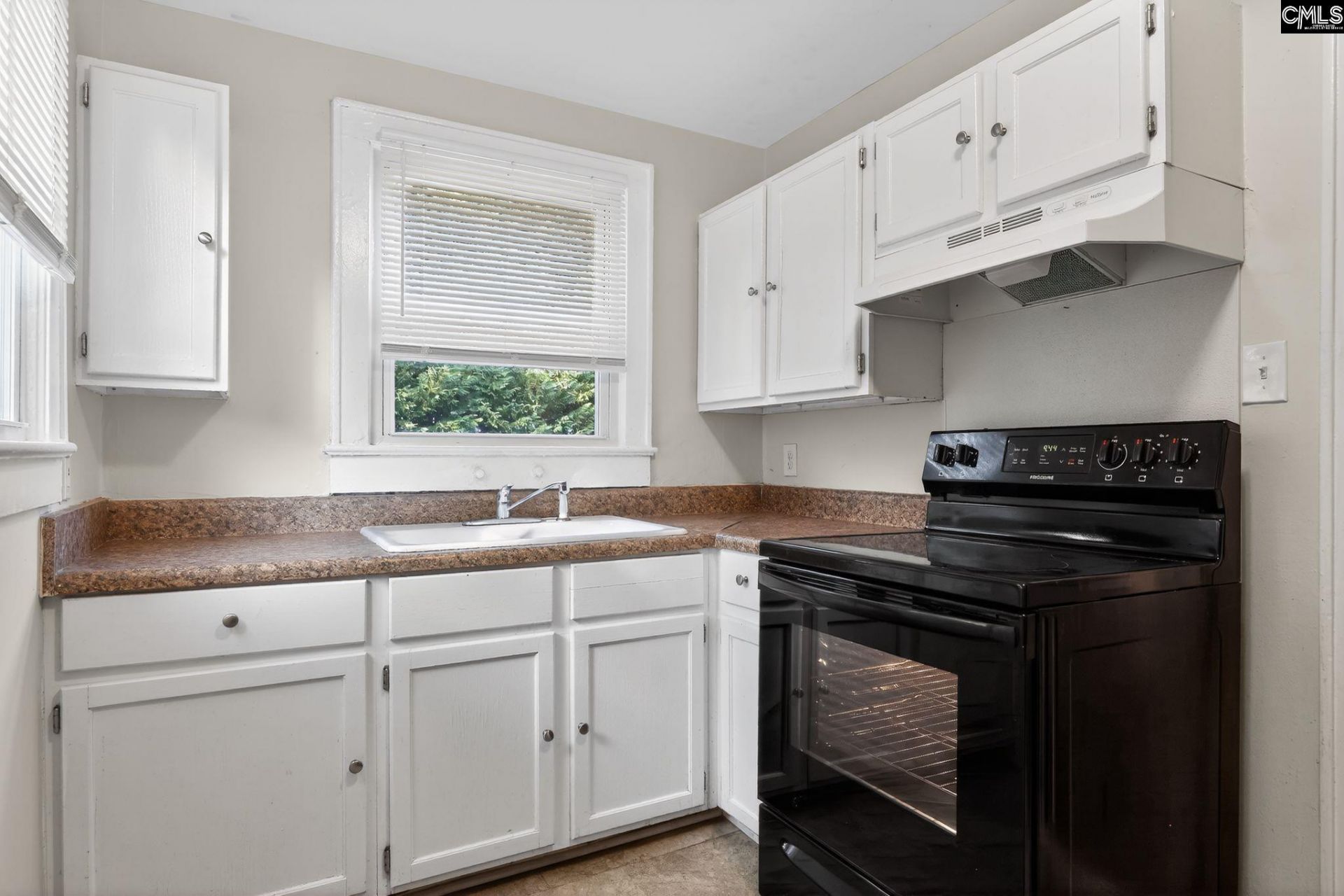 762 N Liberty Lane  Photo 22