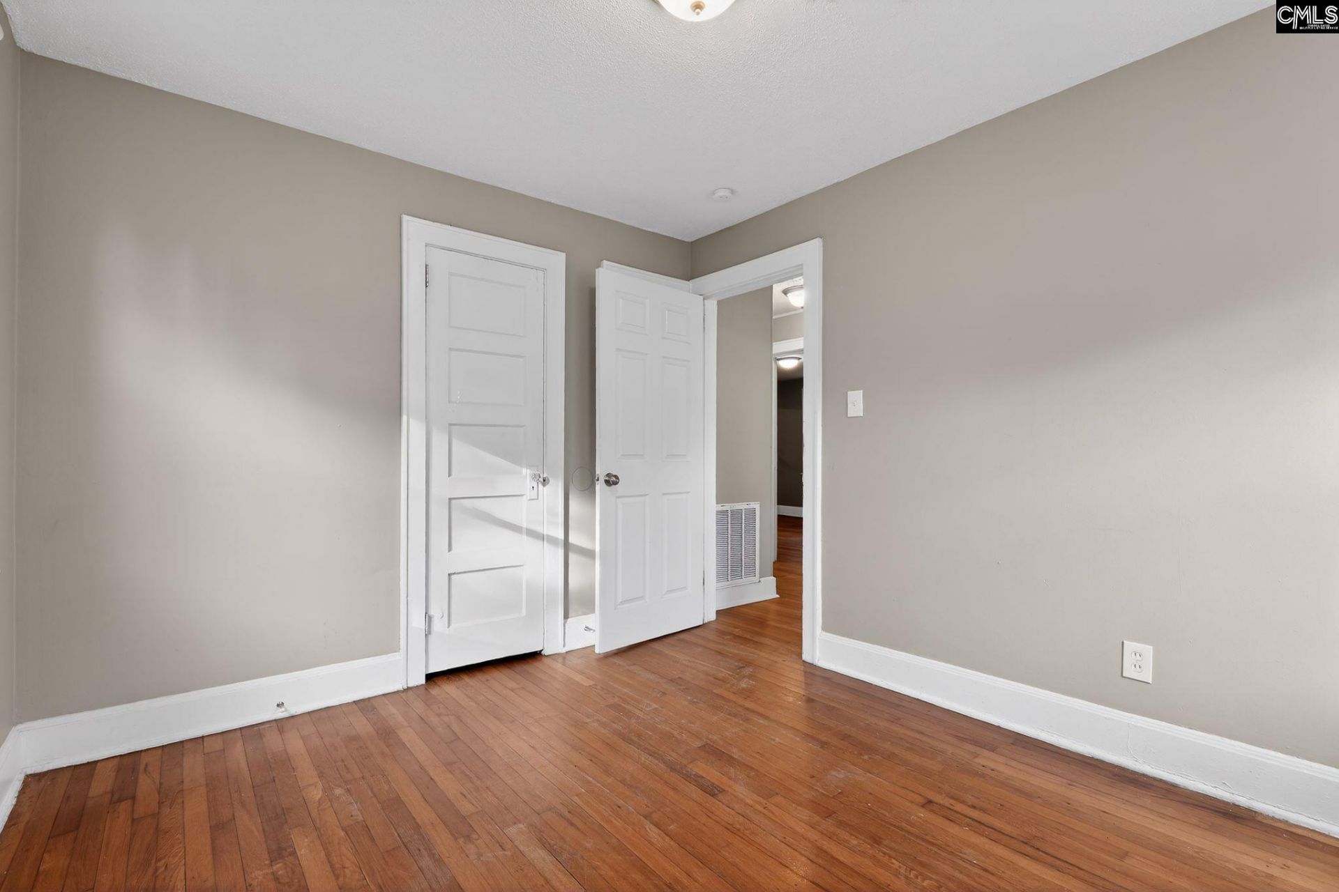 762 N Liberty Lane  Photo 26