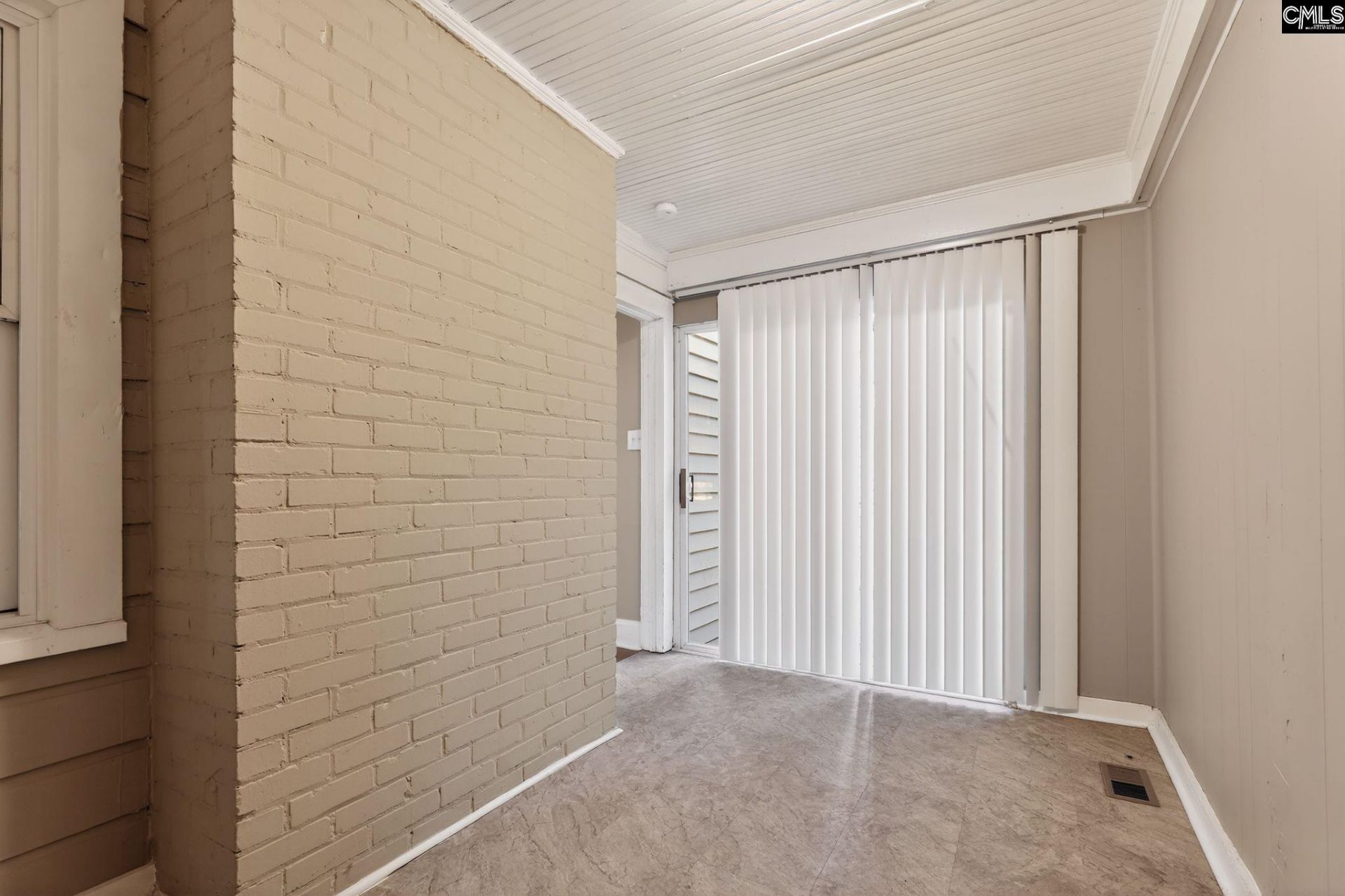 762 N Liberty Lane  Photo 34