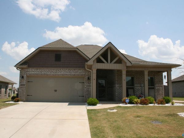 14752 Demarie Lane, Athens, AL 35613