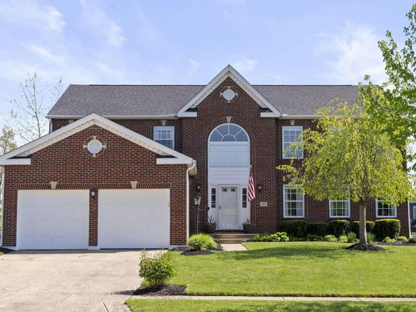 207 Heathermere Loop , Galena, OH 43021