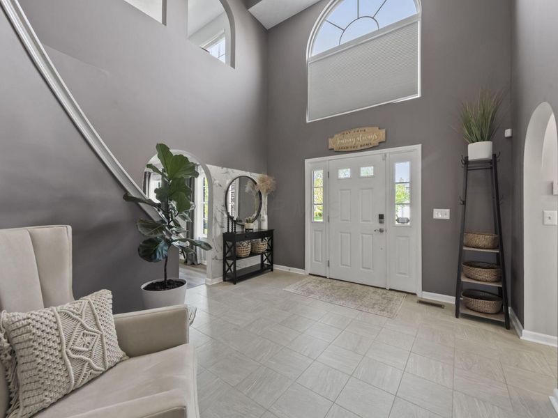 207 Heathermere Loop, Galena, OH 43021 Photo 4