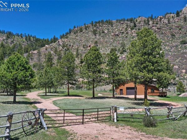 437 Langnis Road, Guffey, CO 80820