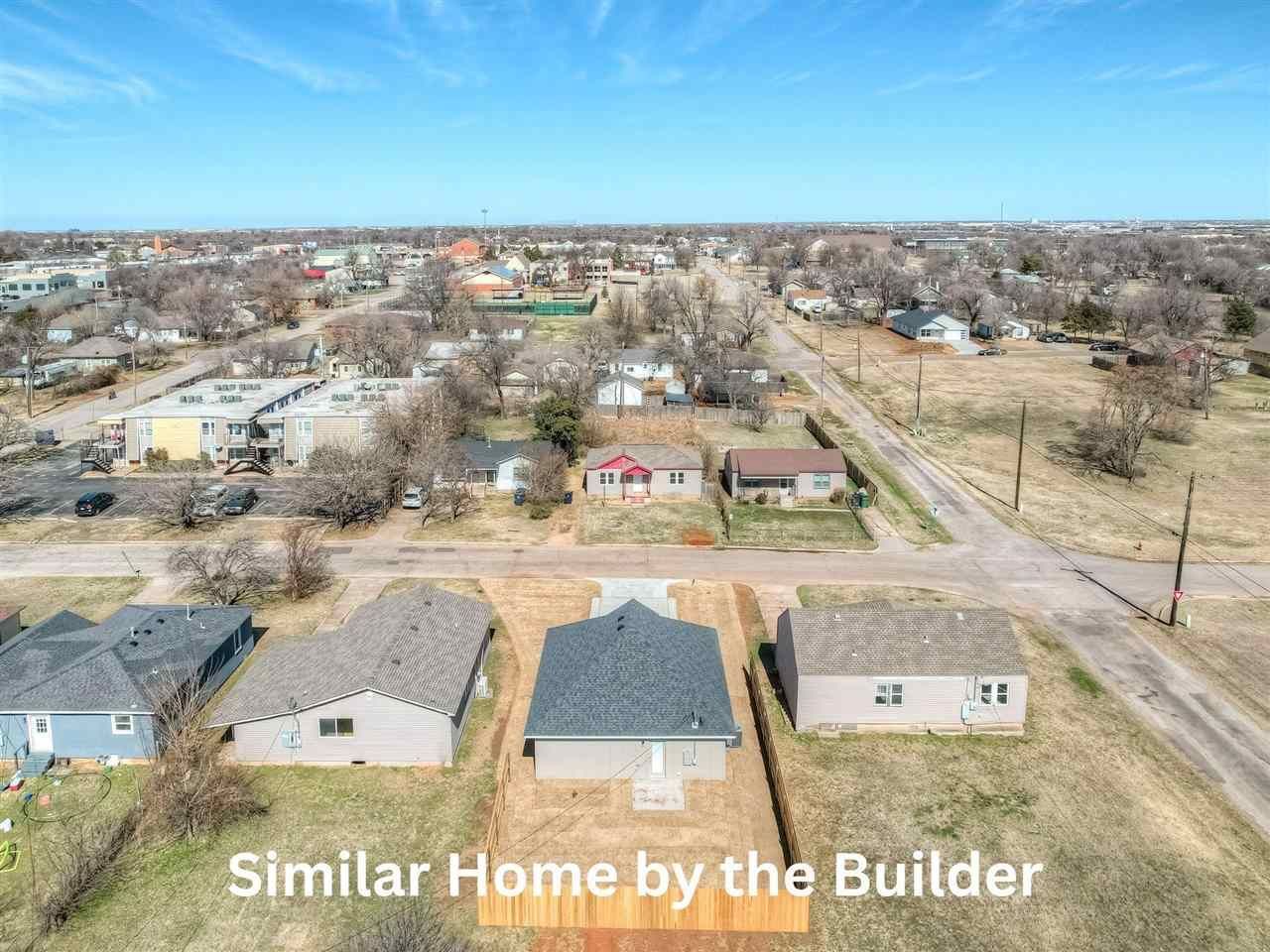 1515 SW F Ave, Lawton, OK 73501 Main Photo