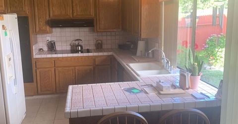 7451 W Desertwind Way, Sacramento, CA 95831 Photo