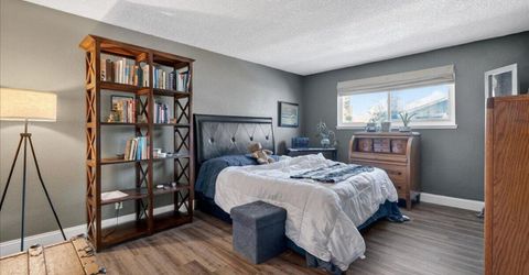 1593 York Way, Sparks, NV 89431 Photo