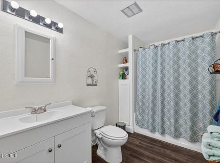 1593 York Way, Sparks, NV 89431 Photo