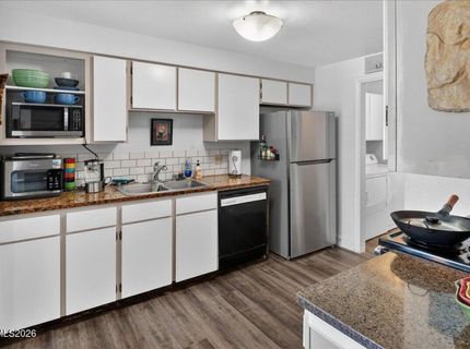 1593 York Way, Sparks, NV 89431 Photo