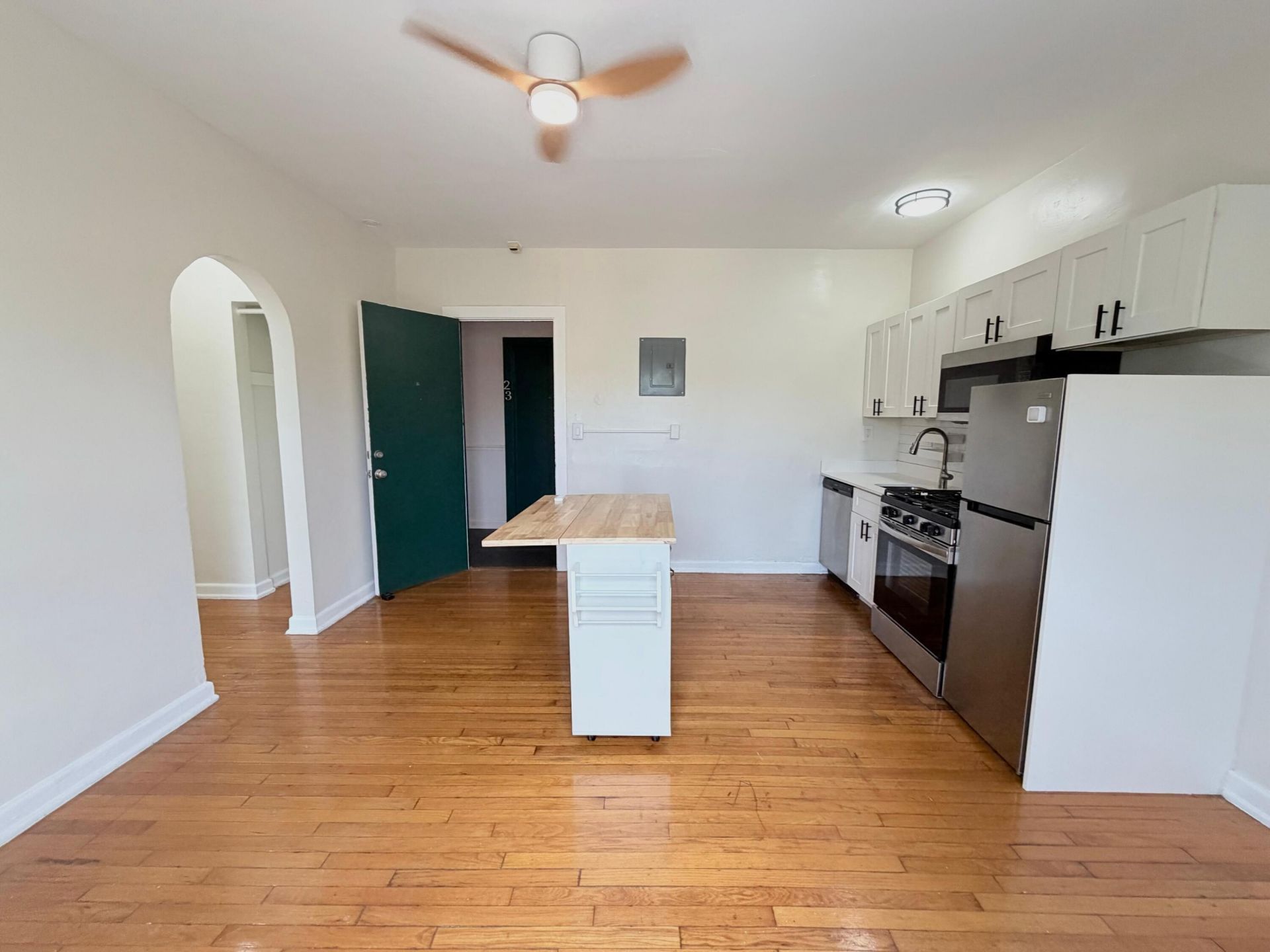 623 Park Place, Unit 15, West Palm Beach, FL 33401 Photo