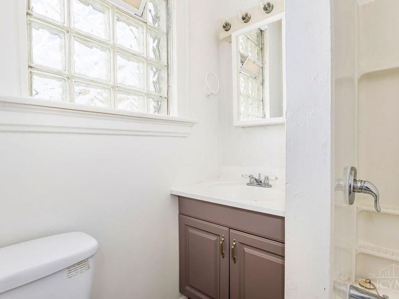 2886 Shaffer Avenue, Cincinnati, OH 45211 Photo 29