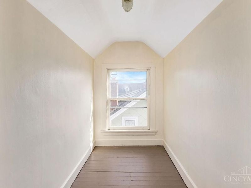 2886 Shaffer Avenue, Cincinnati, OH 45211 Photo 34