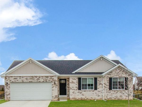 2824 Somerset Street, Lapeer, MI 48446