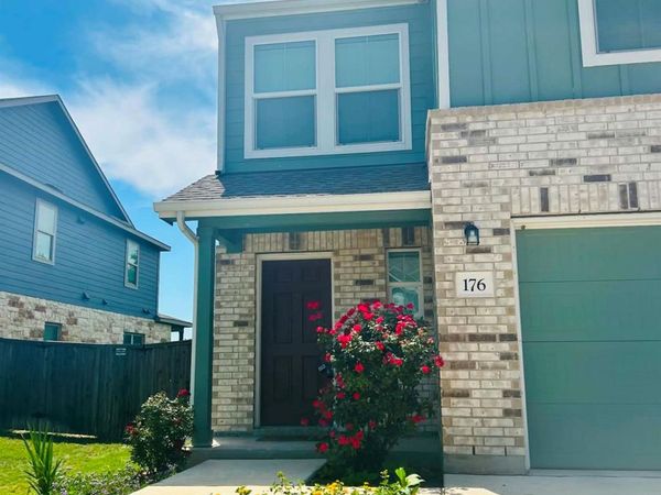 176 Andross LN, Bastrop, TX 78602