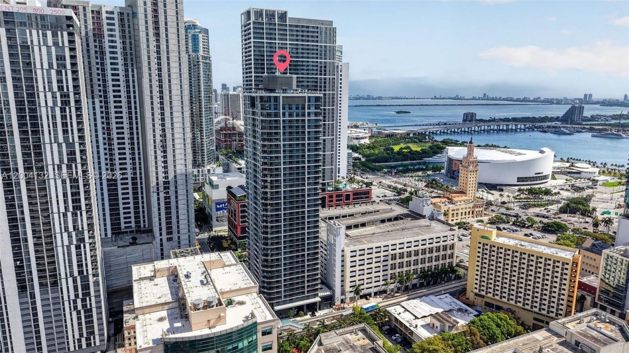 121 NE 5th Steet, Unit 3313, Miami, FL 33132 Photo