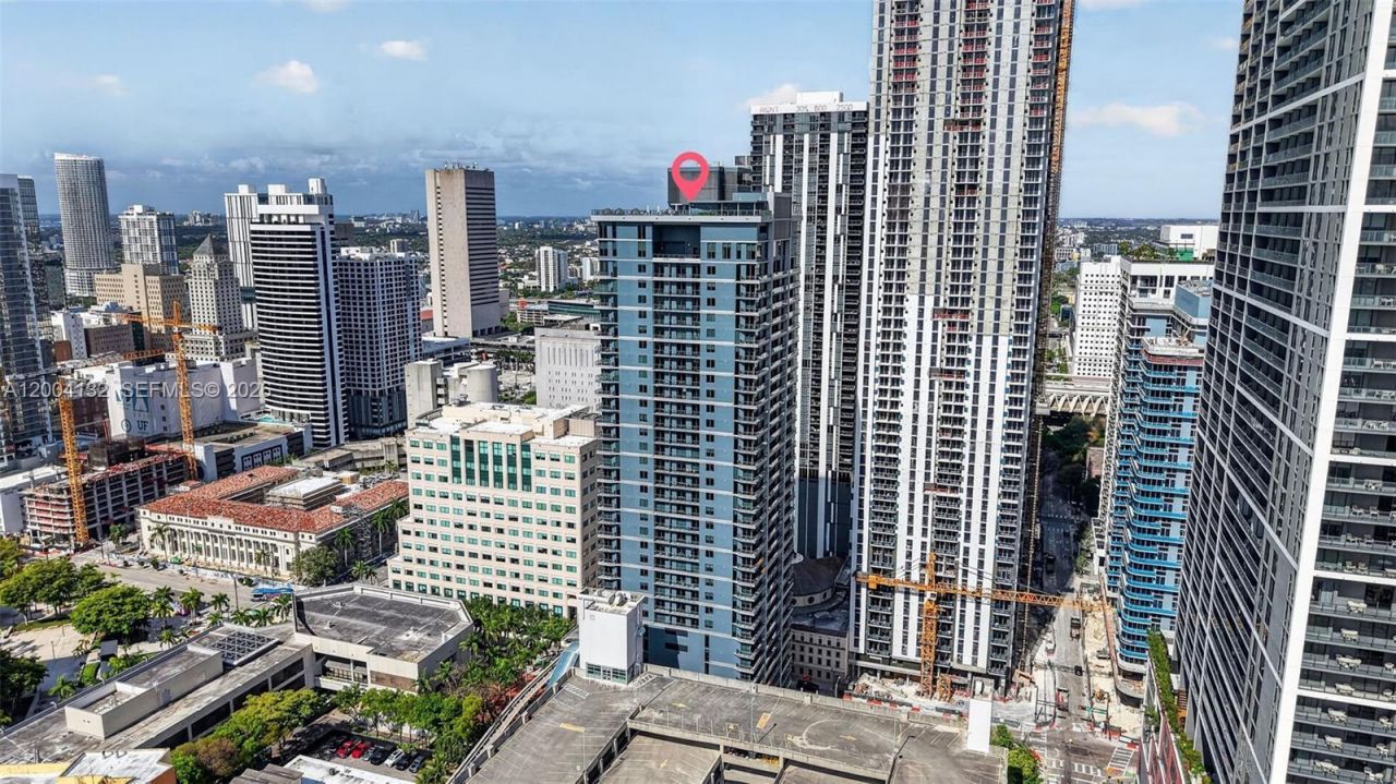 121 NE 5th Steet, Unit 3313, Miami, FL 33132 Photo