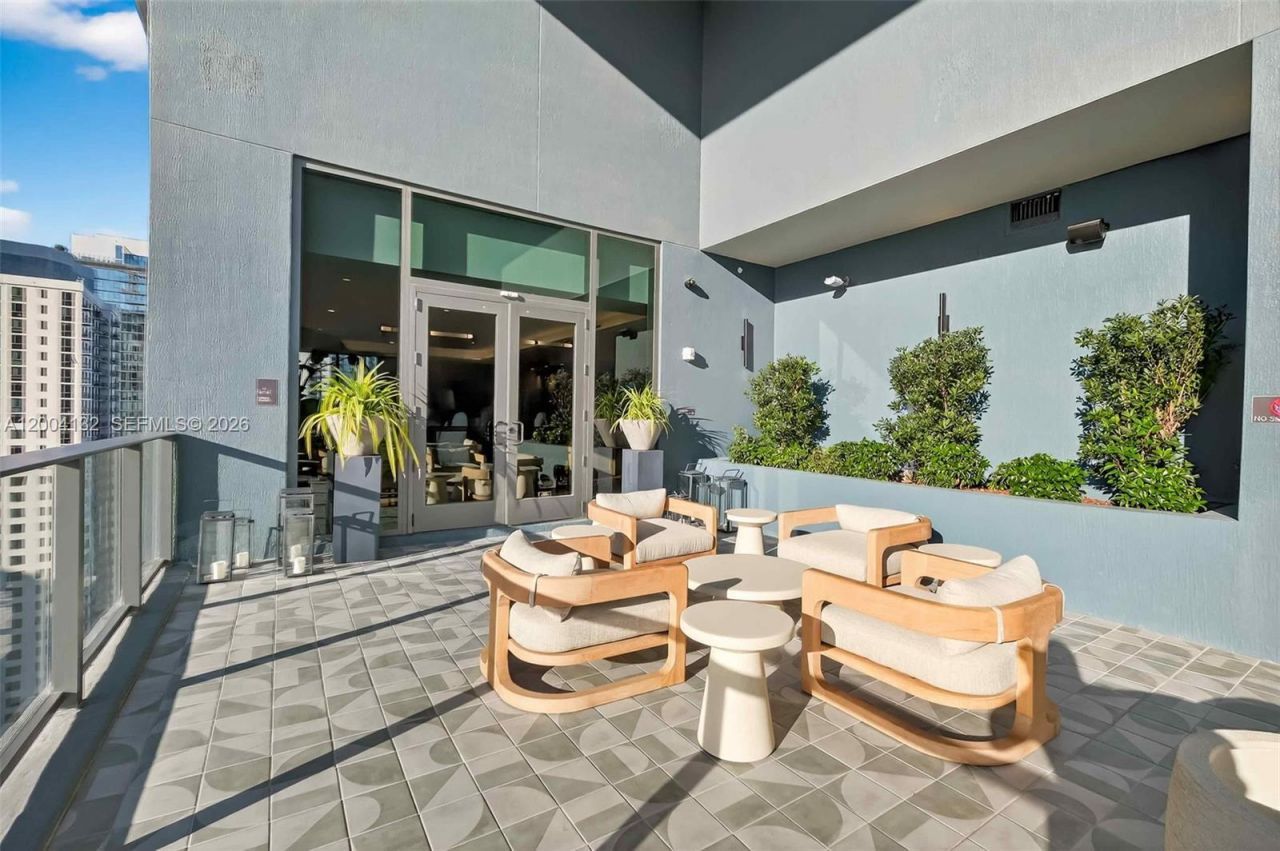 121 NE 5th Steet, Unit 3313, Miami, FL 33132 Photo