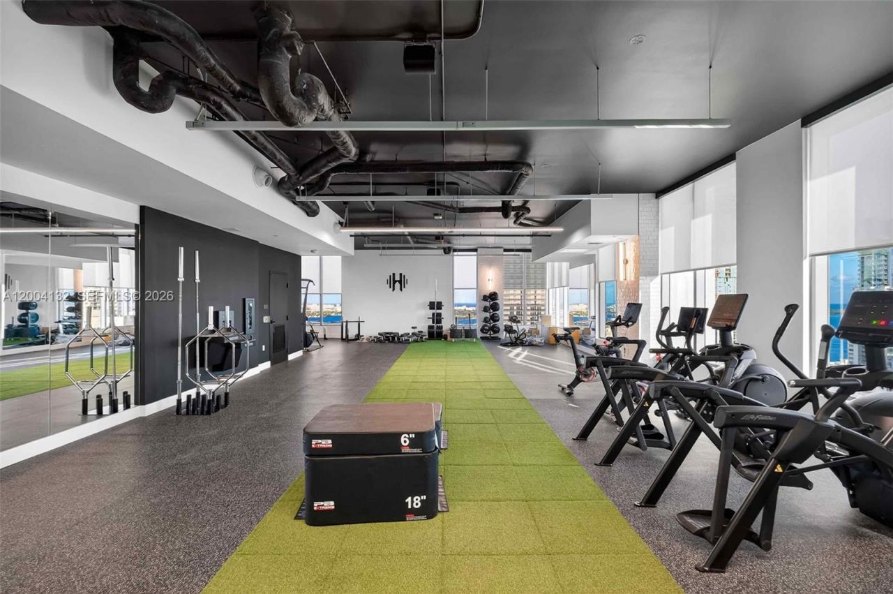 121 NE 5th Steet, Unit 3313, Miami, FL 33132 Photo