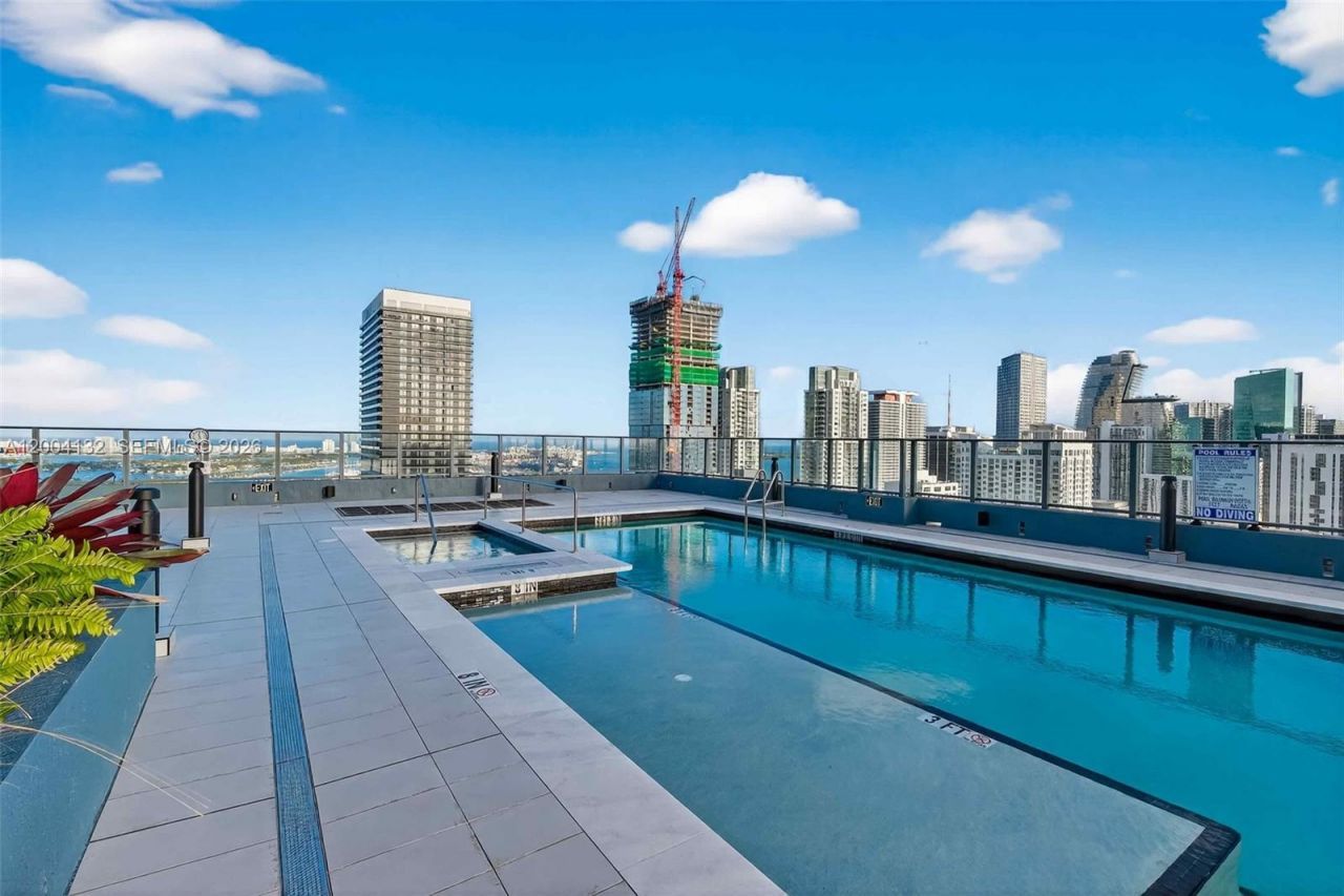 121 NE 5th Steet, Unit 3313, Miami, FL 33132 Photo