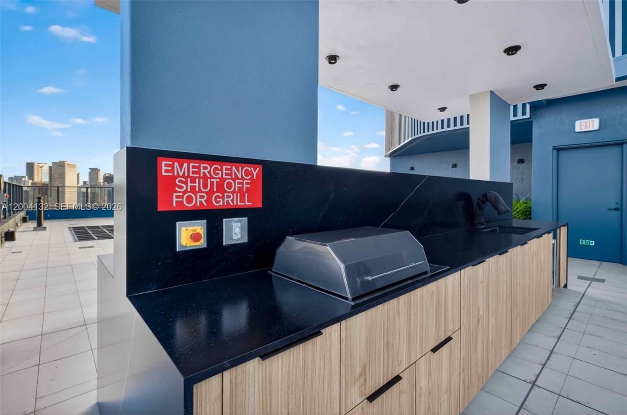 121 NE 5th Steet, Unit 3313, Miami, FL 33132 Photo