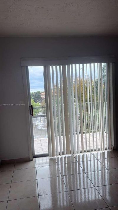1655 W 44th Pl, Unit 451, Hialeah, FL 33012 Photo