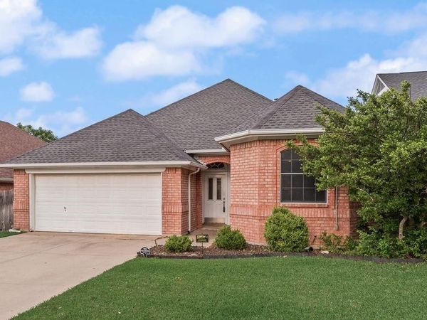 4815 Ashworth Court, Arlington, TX 76017