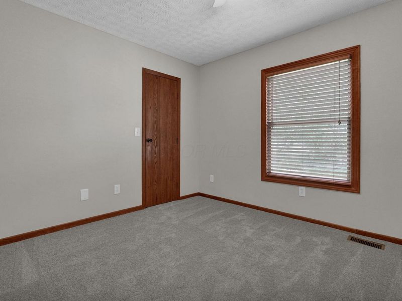 7784 Leaview Drive, Columbus, OH 43235 Photo 19