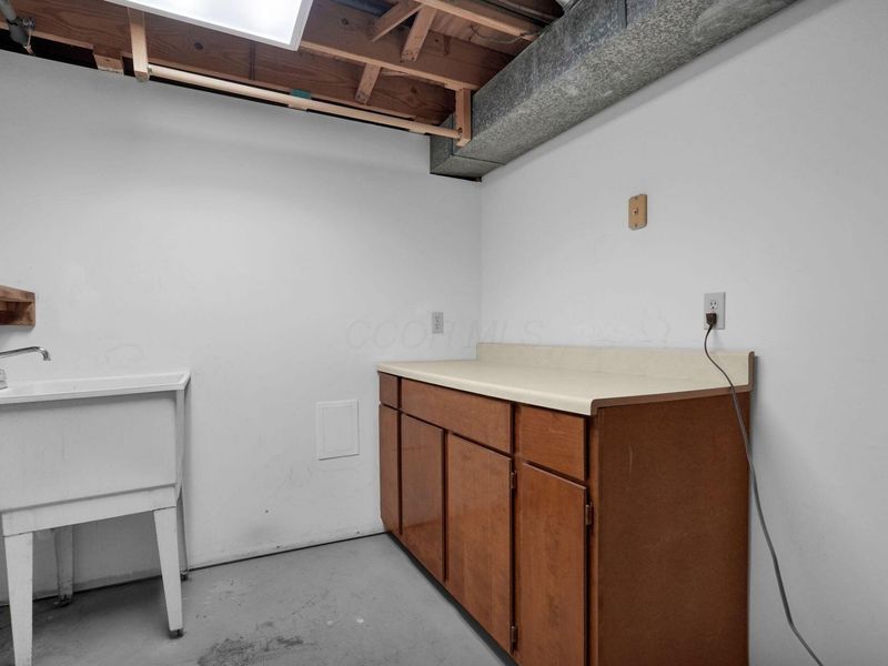 7784 Leaview Drive, Columbus, OH 43235 Photo 27