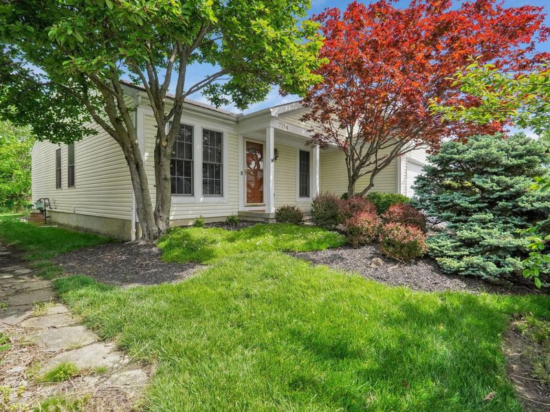 7784 Leaview Drive, Columbus, OH 43235 Photo 4