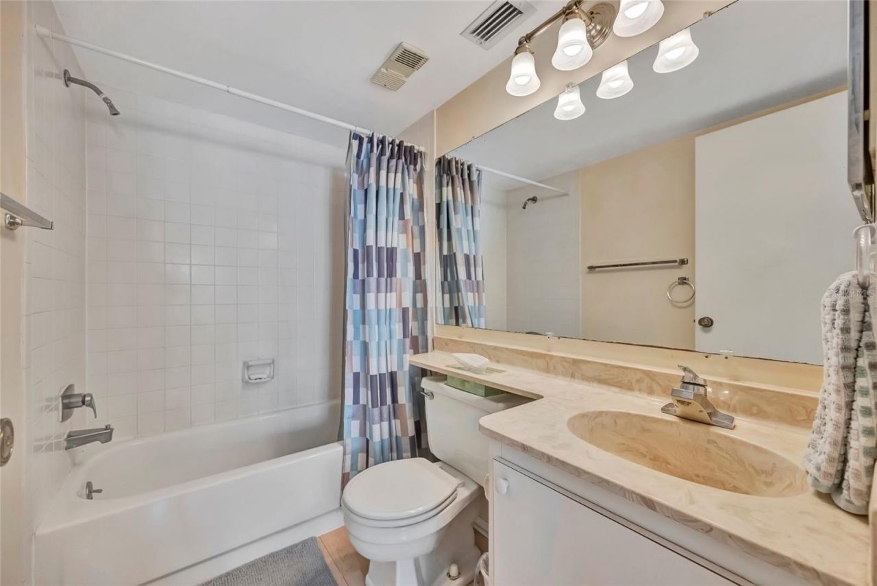 3221 Beneva Road, Unit 102, Sarasota, FL 34232 Photo
