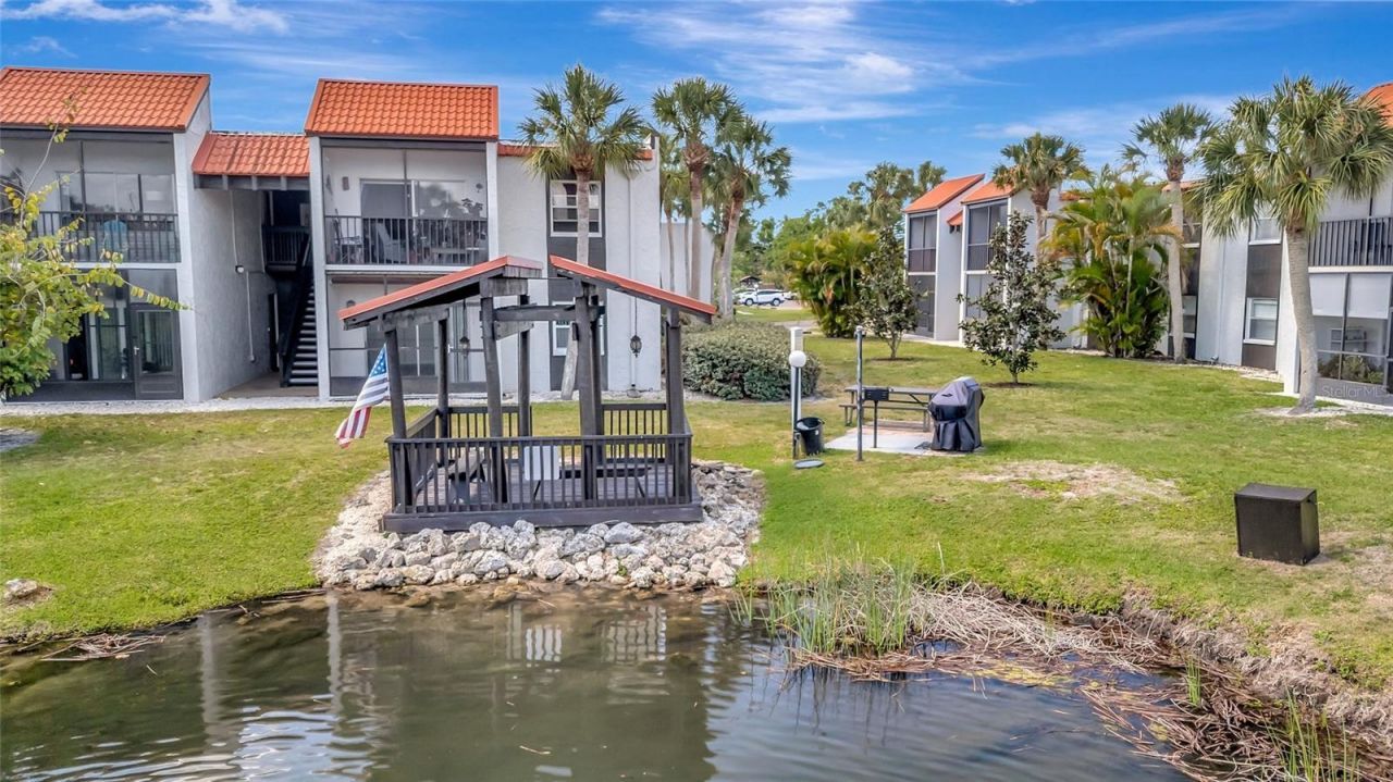 3221 Beneva Road, Unit 102, Sarasota, FL 34232 Photo