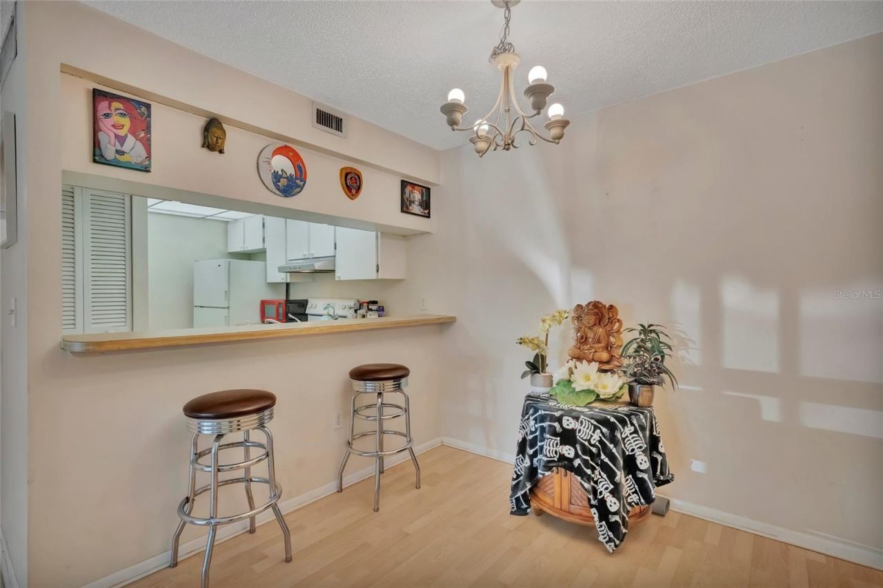 3221 Beneva Road, Unit 102, Sarasota, FL 34232 Photo