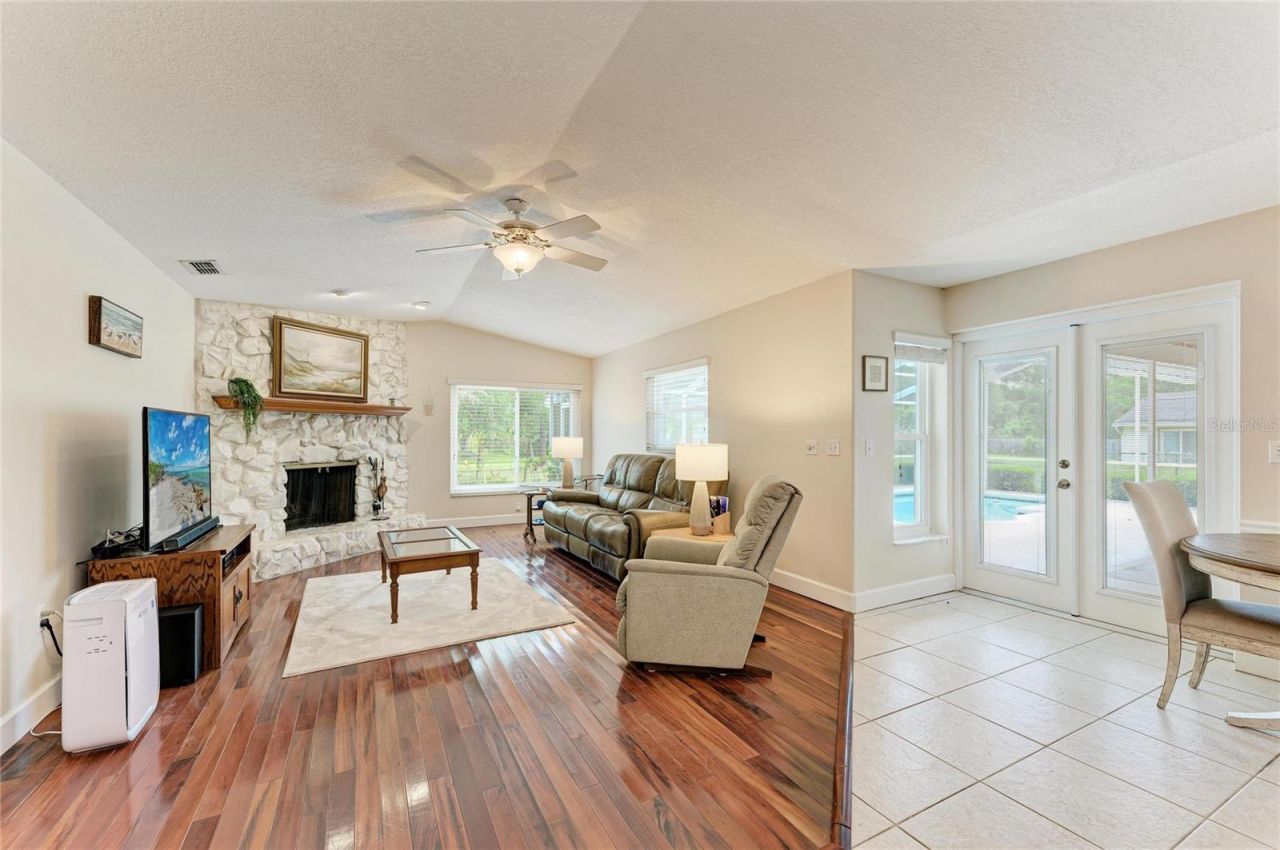 6109 26th Avenue E, Bradenton, FL 34208 Photo