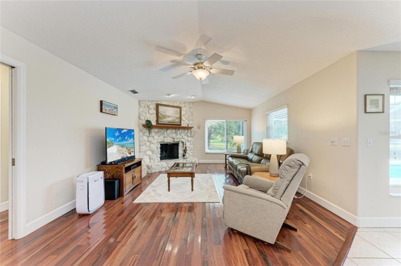 6109 26th Avenue E, Bradenton, FL 34208 Photo