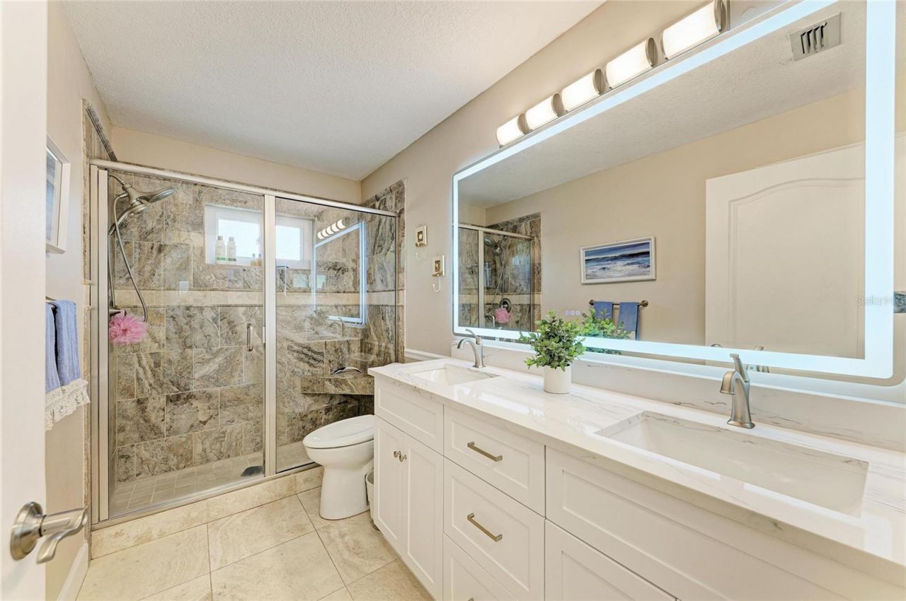6109 26th Avenue E, Bradenton, FL 34208 Photo