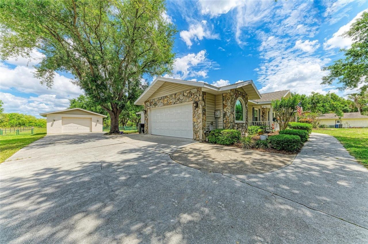 6109 26th Avenue E, Bradenton, FL 34208 Photo