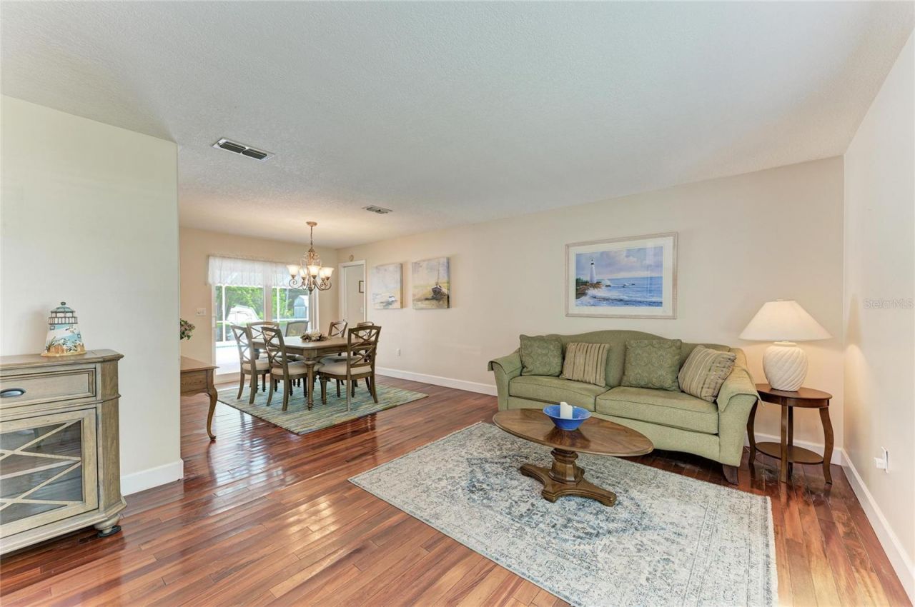 6109 26th Avenue E, Bradenton, FL 34208 Photo