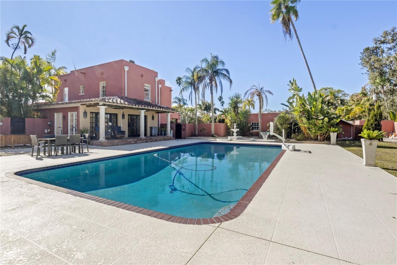 7810 Senrab Drive, Bradenton, FL 34209 Photo