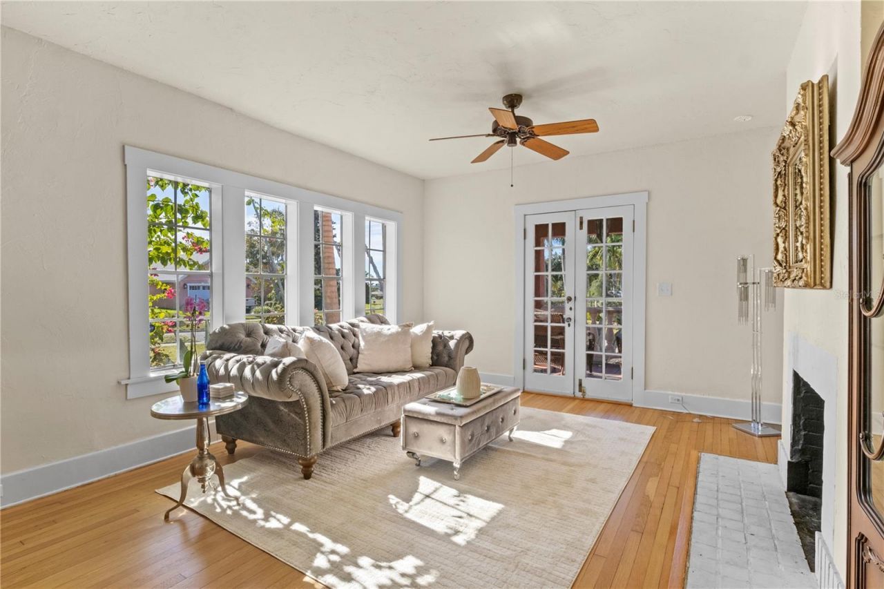 7810 Senrab Drive, Bradenton, FL 34209 Photo