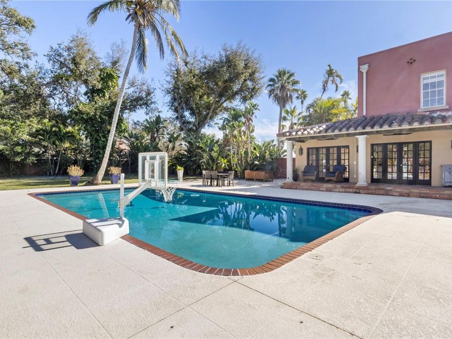 Property Image 52