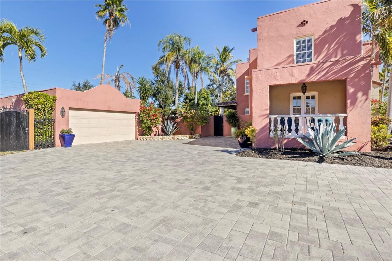 7810 Senrab Drive, Bradenton, FL 34209 Photo
