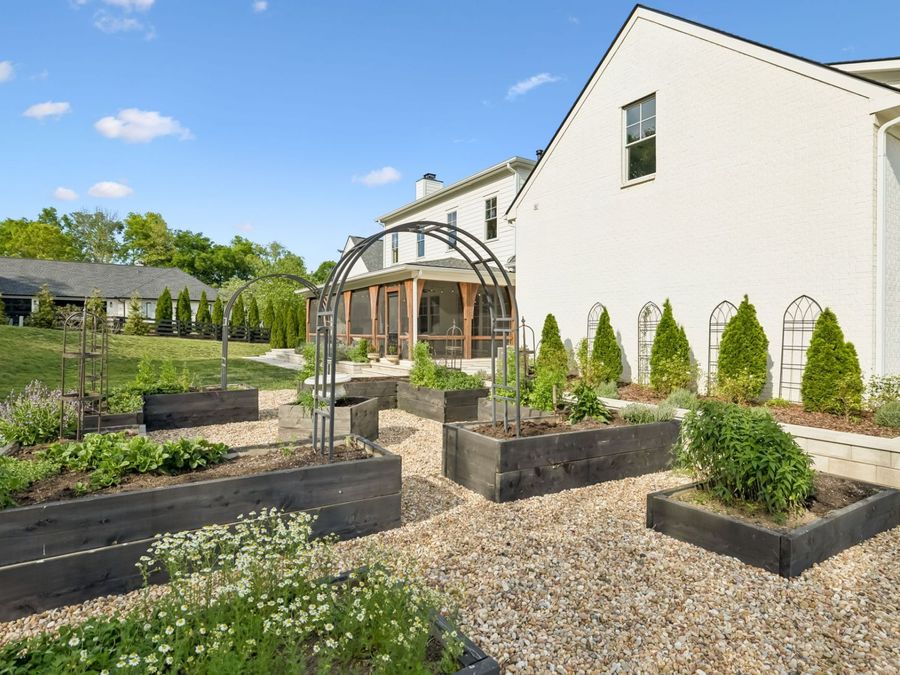 Property Image 81