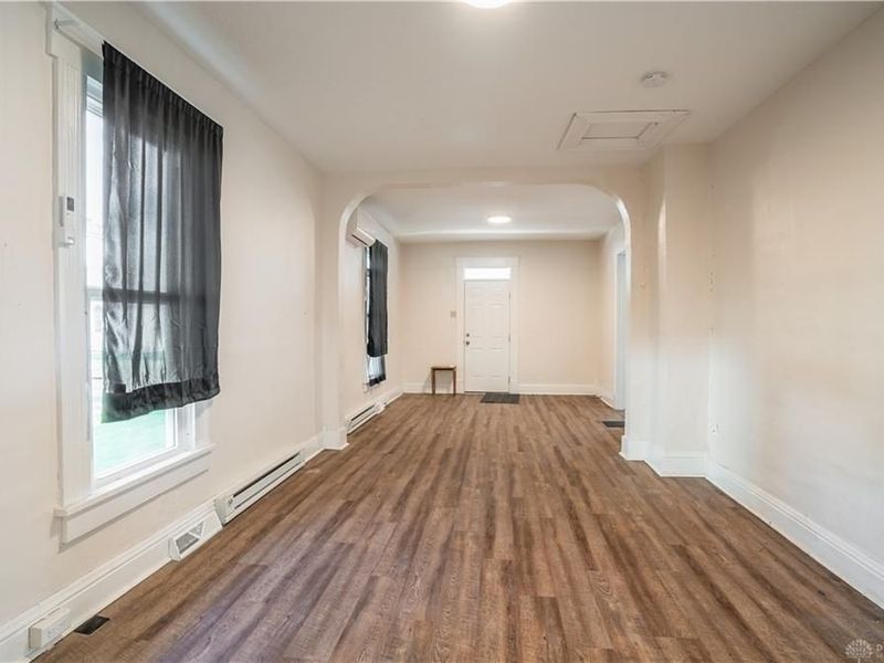 313 E Oakwood Street, Bradford, OH 45308 Photo 6